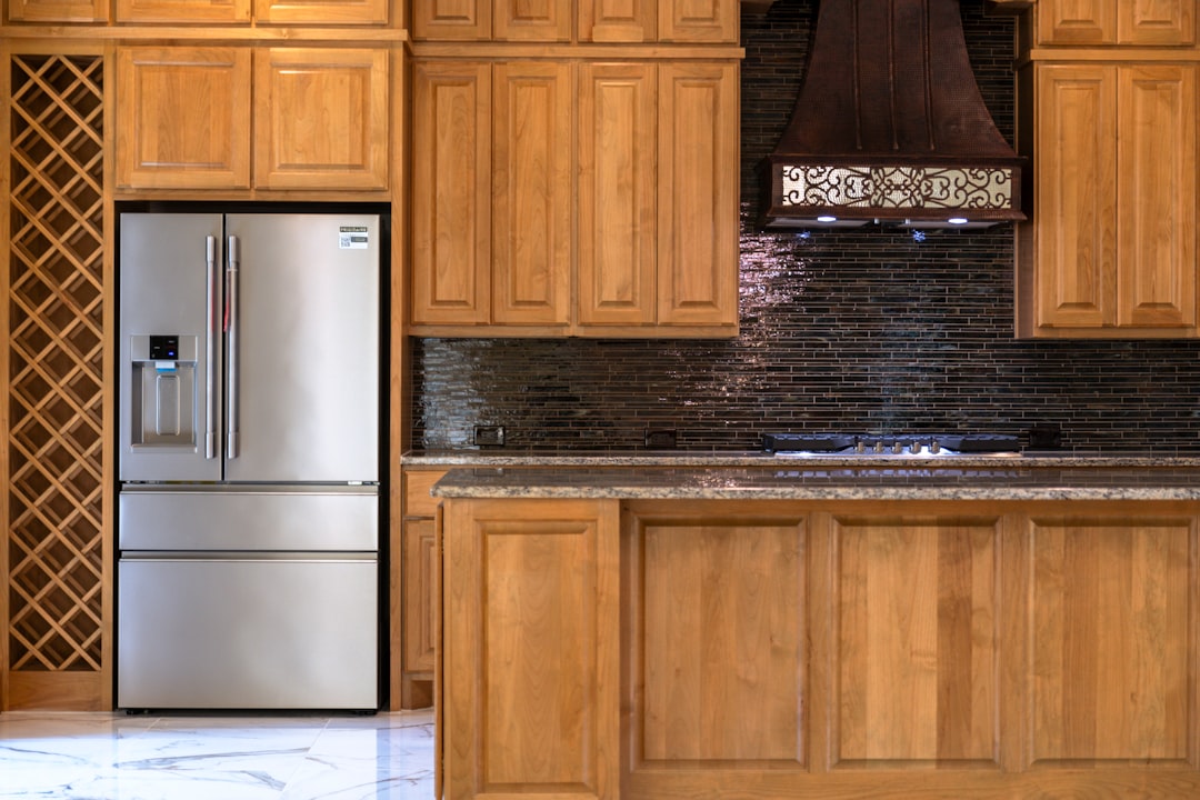 Frigidaire, a thiccc subject
