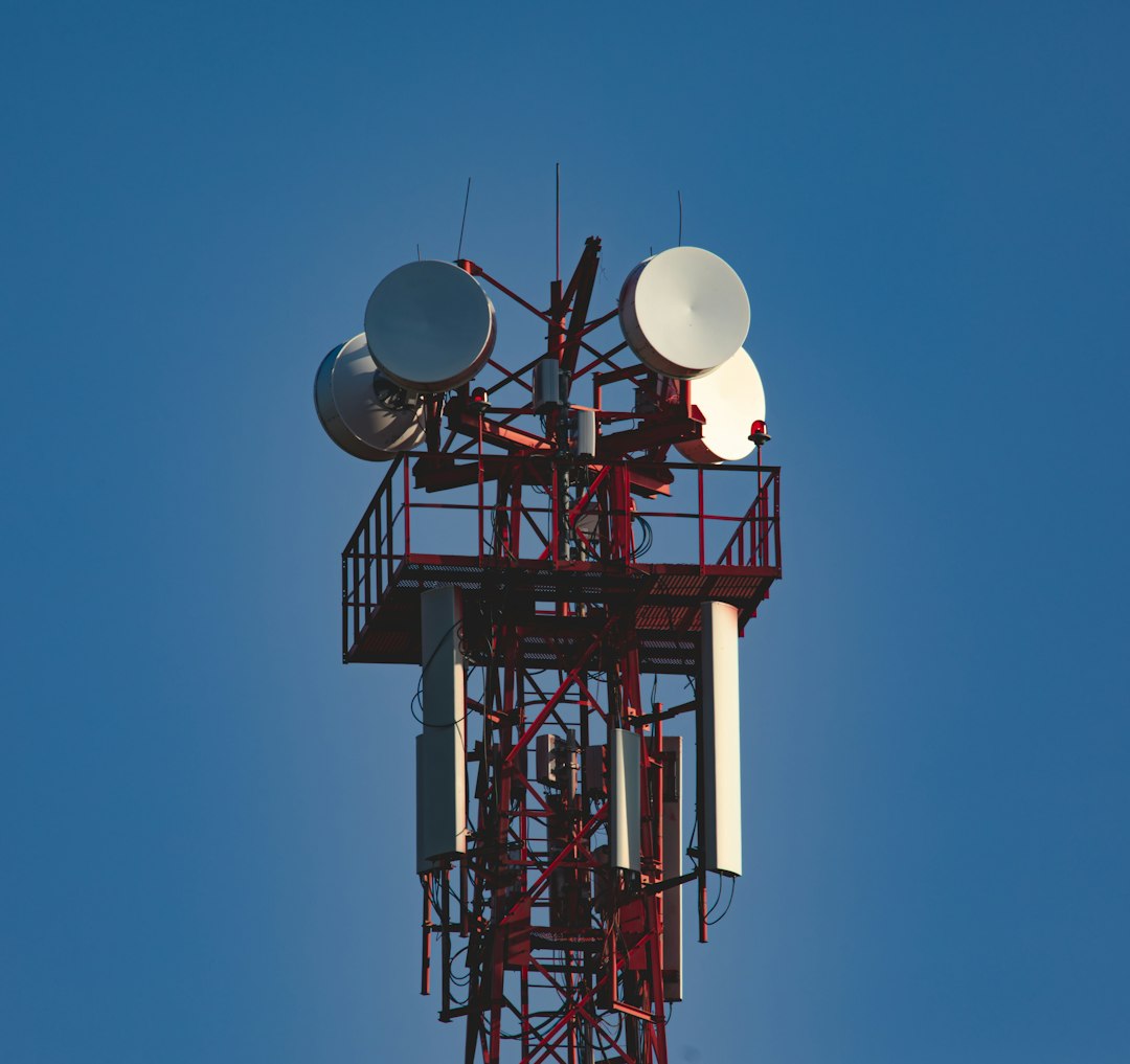 A robust assembly of signal catchers in their natural habitat.